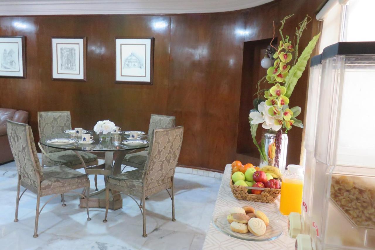 Hotel Huizache Салтильо Екстериор снимка